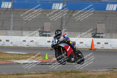 media/Nov-26-2022-Fastrack Riders (Sat) [[b001e85eef]]/Level 1/Session 3 Outside Turn 9/